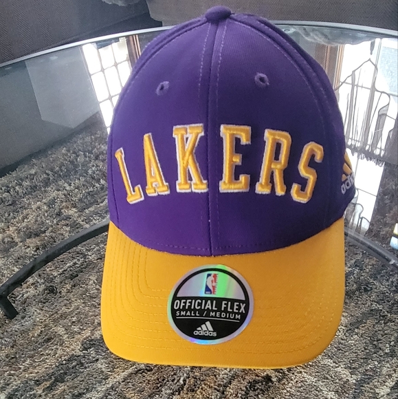 LAKERS (Unisex) flex fit ball cap S/M - Picture 1 of 6